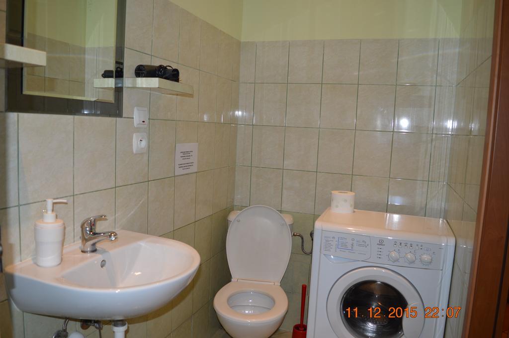 Honey Hostel Краків Номер фото