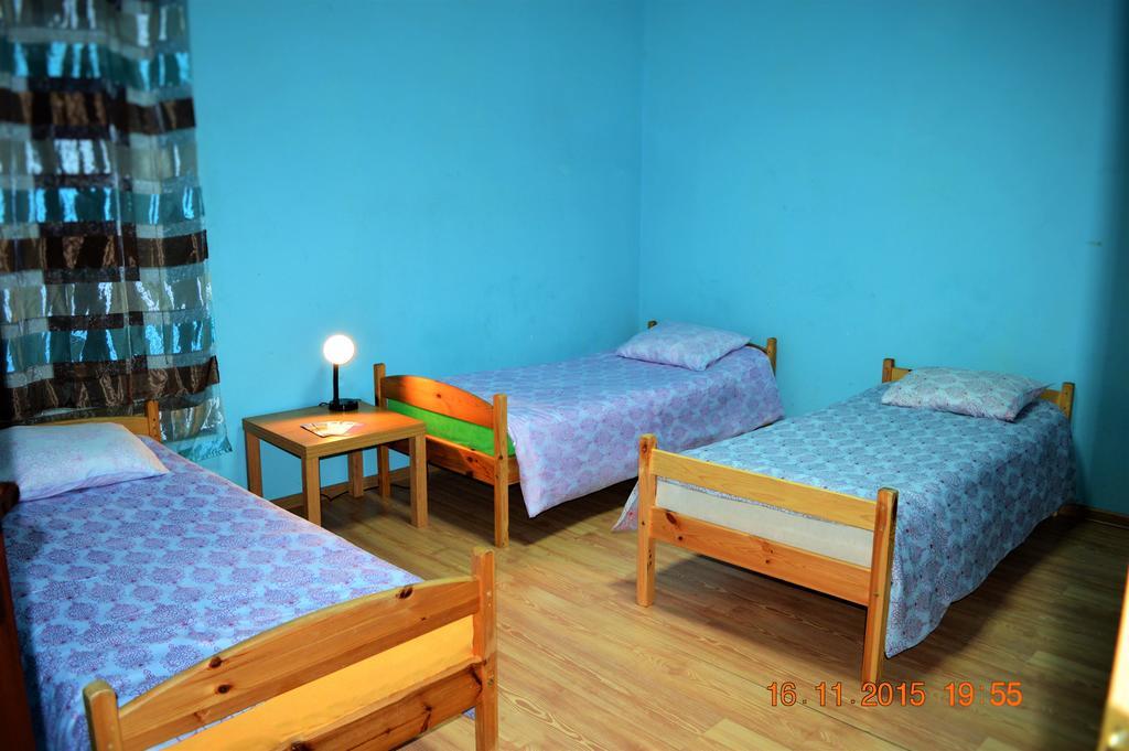 Honey Hostel Краків Номер фото