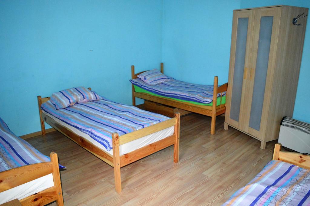 Honey Hostel Краків Номер фото