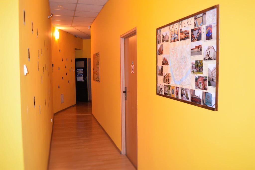 Honey Hostel Краків Екстер'єр фото