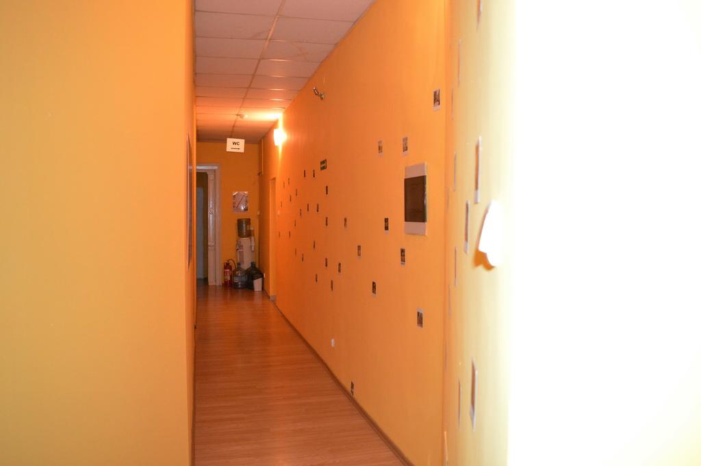 Honey Hostel Краків Екстер'єр фото
