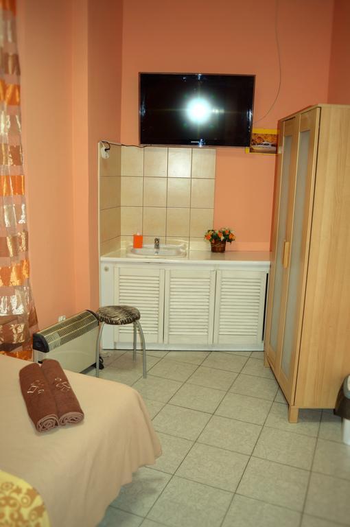 Honey Hostel Краків Номер фото